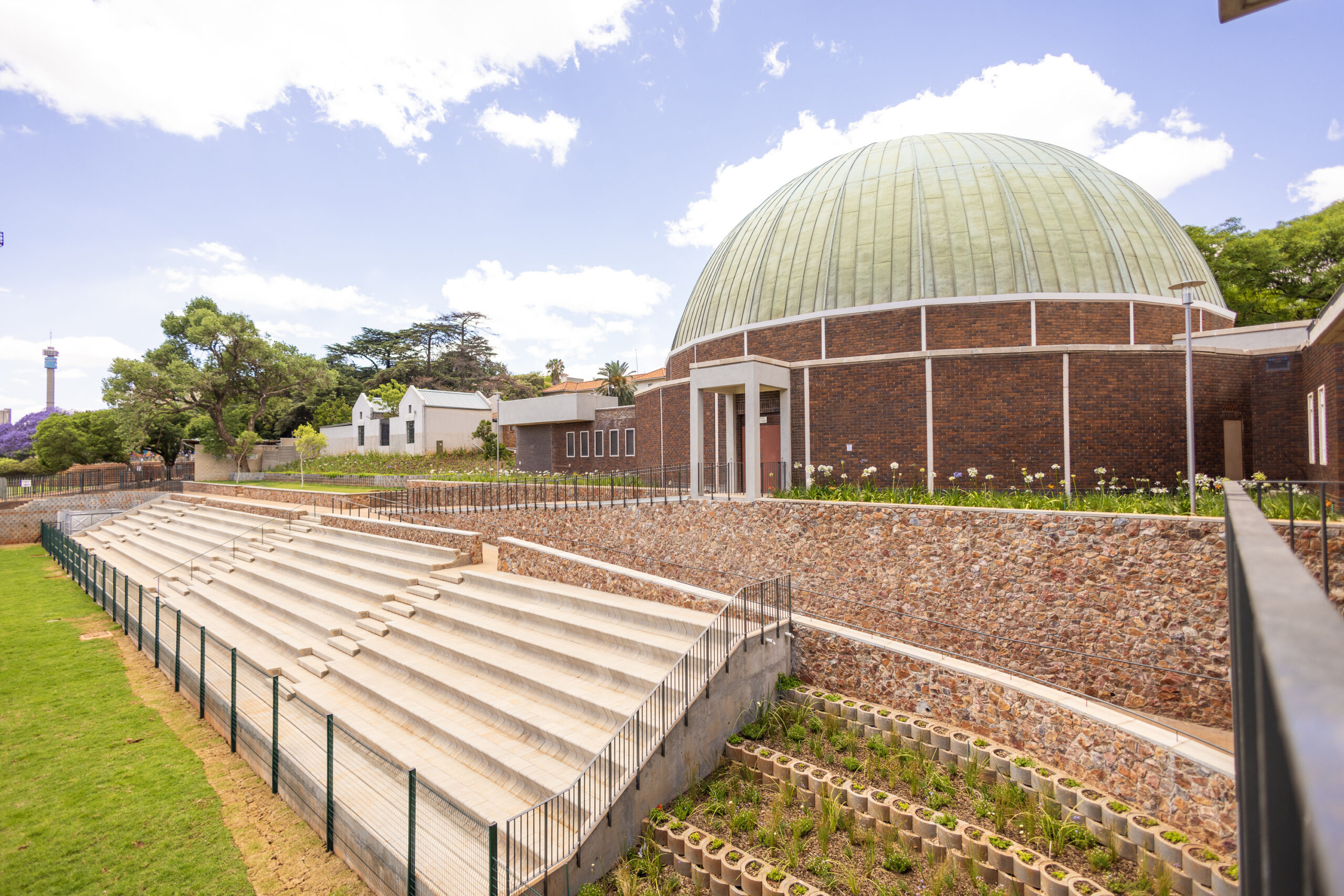 Wits Anglo American Digital Dome rear building