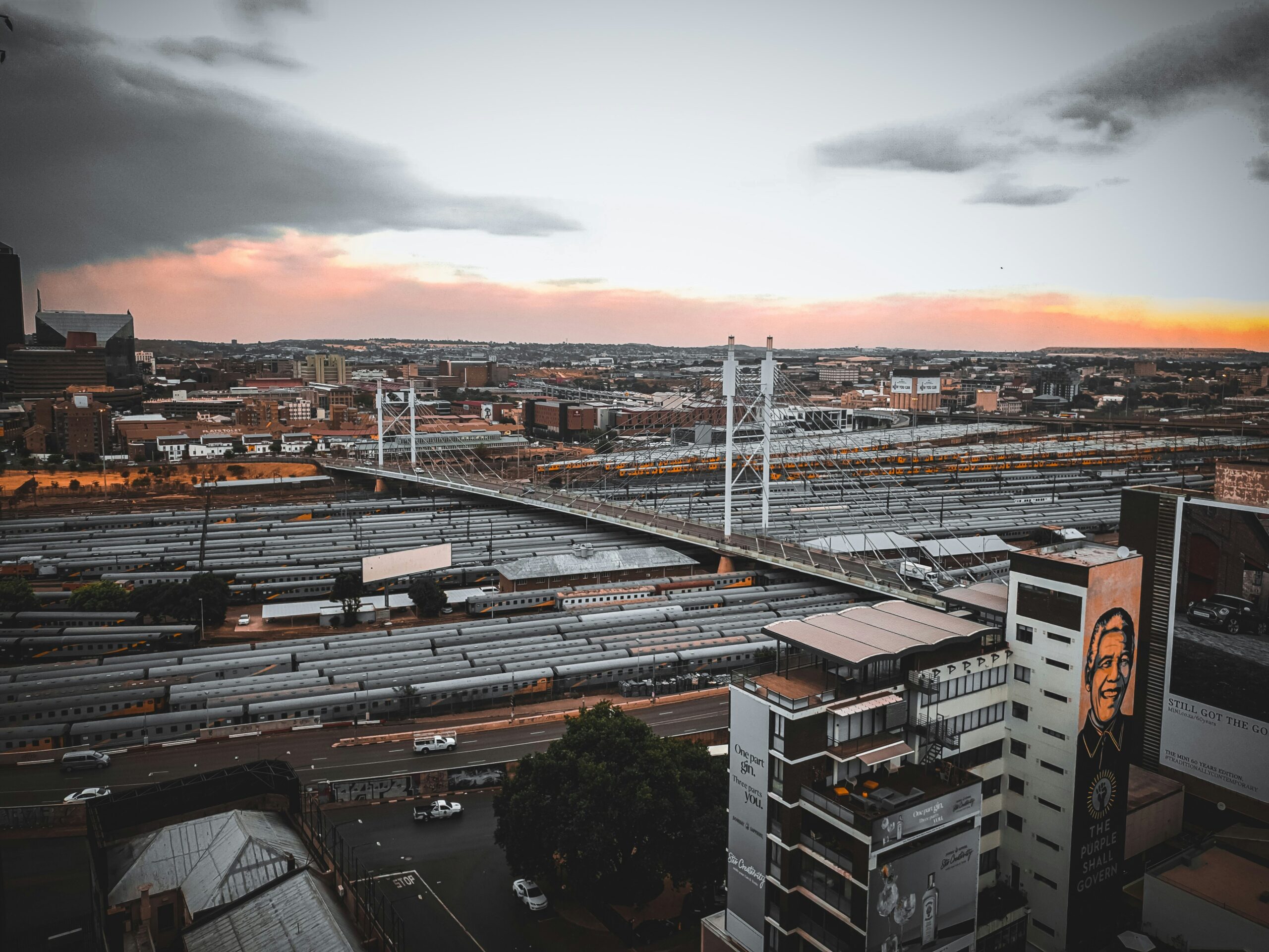 tembinkosi-sikupela-ejwfqAeRqqA-unsplash